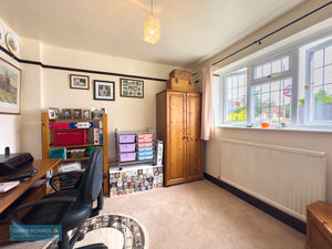 Bedroom/Study- click for photo gallery